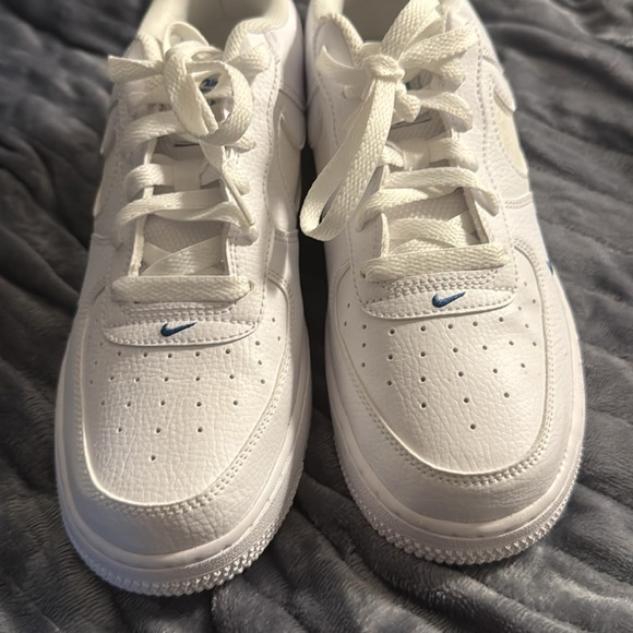 Nike Air Force 1 size 7 youth 8 women’s - Picture 2 of 6